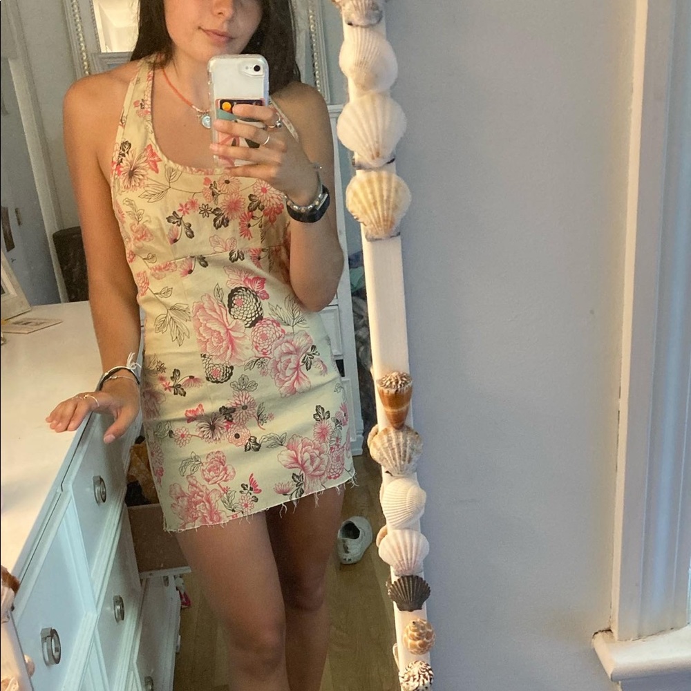 Summer dress - Picture 3 of 3